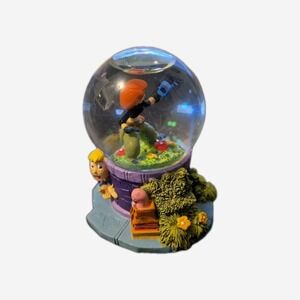 DISNEY KIM POSSIBLE MINI‎ SNOW GLOBE--RARE